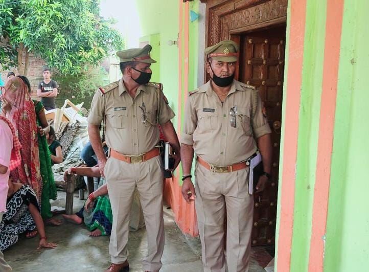 भूत-प्रेत के चक्कर में भतीजे ने चाचा पर कुल्हाड़ी से किया वार, हुई मौत