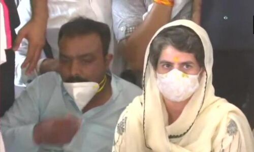 हाथरस गैंगरेप केस : प्रियंका ने कहा डीएम-एसपी के काॅल रिकार्ड सार्वजनिक करें, इस्तीफा दें सीएम योगी हाथरस गैंगरेप केस : प्रियंका ने कहा डीएम-एसपी के काॅल रिकार्ड सार्वजनिक करें, इस्तीफा दें सीएम योगी