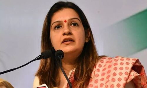 शिवसेना सांसद प्रियंका चतुर्वेदी ने राष्ट्रपति से हाथरस पीड़ित परिवार के लिए मांगी CRPF सुरक्षा