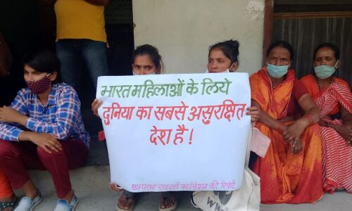 हाथरस कांड : योगी-मोदी की सरकार जाति-धर्म के नाम पर बचा रही अपराधियों को