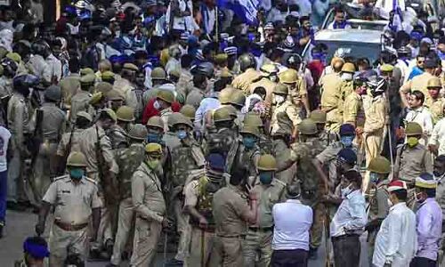 हाथरस कांड में अब हो सकती है ED की एंट्री, विदेशी फंडिंग की हो सकती है जांच हाथरस कांड में अब हो सकती है ED की एंट्री, विदेशी फंडिंग की हो सकती है जांच