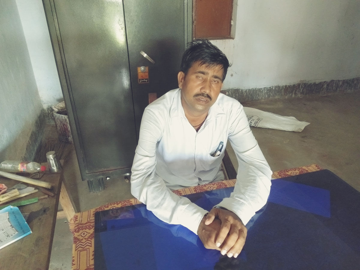 झारखंड में एक पारा शिक्षक के भरोसे ज्यादातर सरकारी स्कूल, वही हेडमास्टर-वही चपरासी, 40 हजार शिक्षकों के पद हैं खाली