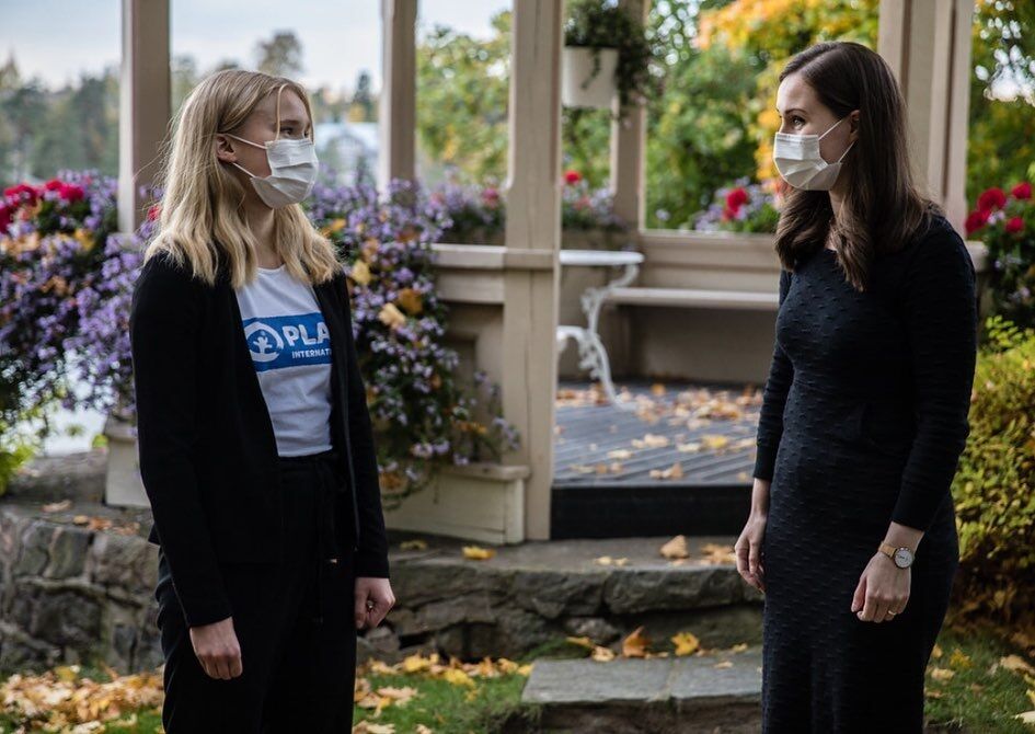 फिनलैंड में 16 साल की एवा मुर्तो बनीं 1 दिन की प्राइम मिनिस्टर, लिंगभेद मिटाने के लिए सराहनीय पहल फिनलैंड में 16 साल की एवा मुर्तो बनीं 1 दिन की प्राइम मिनिस्टर, लिंगभेद मिटाने के लिए सराहनीय पहल