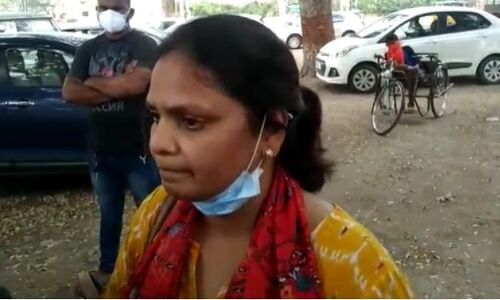 हाथरस पीड़ित परिवार की मदद को आगे आयीं थीं डॉ. राजकुमारी, जिन्हें नक्सली भाभी बताकर किया जा रहा प्रचारित