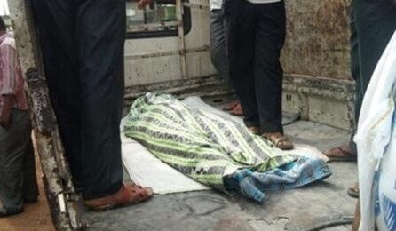 भाजपा की शिवराज सरकार में जहरीली शराब से पीने से 2 दर्जन की मौत, 5 पुलिसकर्मी निलंबित