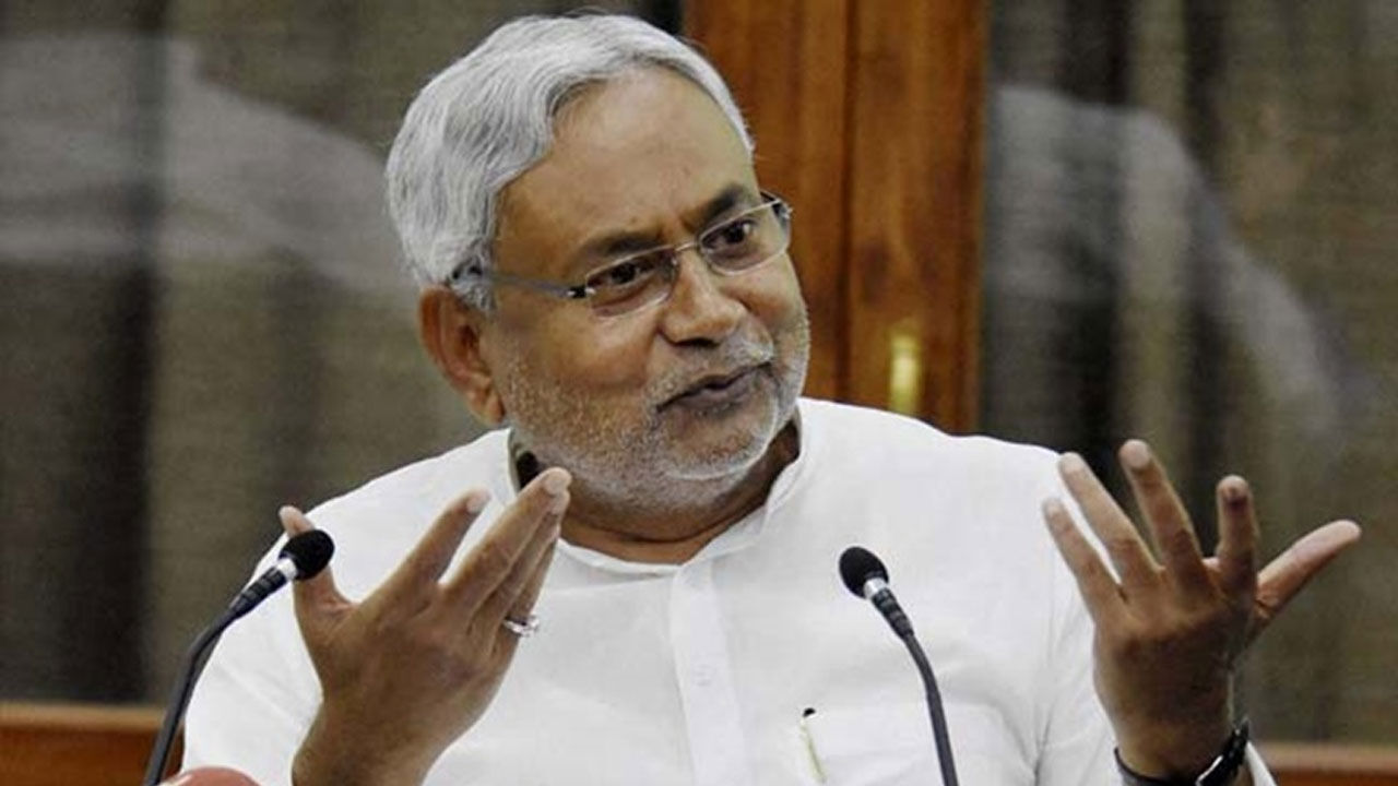 बिहार : नीतीश की टीम में अल्पसंख्यकों को प्रतिनिधित्व नहीं मिलने पर उठे सवाल, एक भी मुस्लिम चेहरा नहीं शामिल