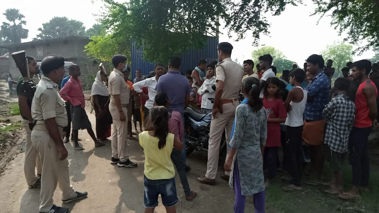 बिहार : सड़क पर जमा पानी का छींटा पड़ जाने के मामूली विवाद में मार दी गोली