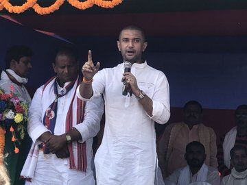 बिहार : नीतीश मुक्त सरकार के लिए  जिन सीटों पर लोजपा के नहीं हैं उम्मीदवार, चिराग पासवान ने वहां भाजपा के लिए मांगा वोट
