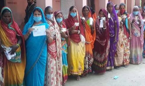 बिहार विधानसभा चुनाव : जानें पहले छह घंटों में कैसी रही वोटिंग, कहां कितना हुआ मतदान