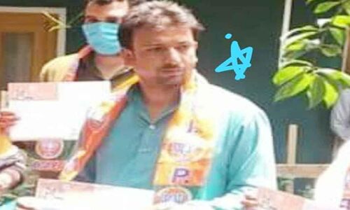 कश्मीर में हुए आतंकी हमले में BJP युवा मोर्चा के महासचिव समेत 3 भाजपा नेताओं की हत्या