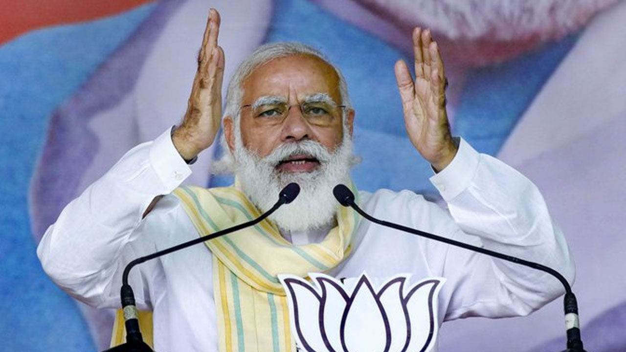 चुनावी रैली में पीएम मोदी बोले, बिहार में जंगलराज लाने वालों को भारत माता की जय बोलने में दिक्क्त