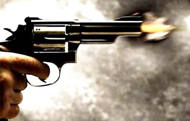 बिहार चुनाव: मतदान के बीच पूर्णिया में युवक को गोलियों से भूना, कुख्यात बिट्टू का भाई है मृतक