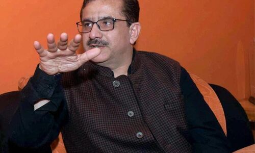 CBI ने यूपी शिया वक्फ बोर्ड के पूर्व अध्यक्ष वसीम रिजवी पर दर्ज की 2 एफआइआर