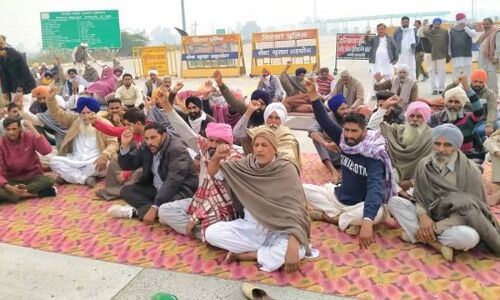 40 किसान नेता गिरफ्तार, आंदोलन उग्र हुआ तो सरकार लगा सकती खालिस्तानी-नक्सली होने का आरोप