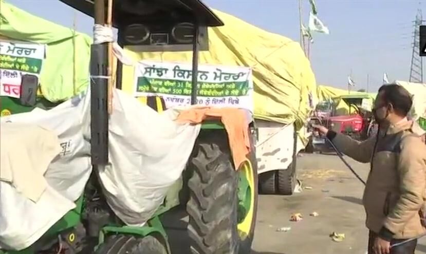 #FarmersProtest : बड़ी संख्या में पंजाब से किसान दिल्ली के लिए कर रहे हैं कूच, ट्रैक्टरों को किया जा रहा है सेनिटाइज