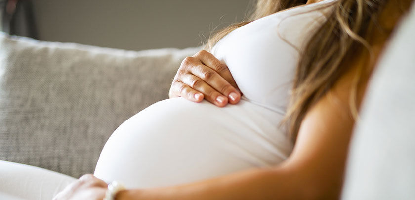 यूट्रस में इस बीमारी के होने से मां नहीं बन सकती महिला, जानिए इसके लक्षण और इलाज