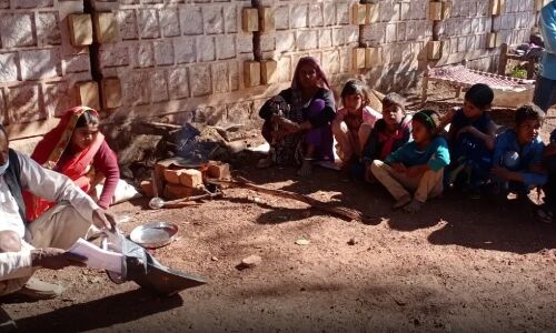 MP : शिव राज में दलित परिवार ने भाजपा के बजाय बसपा को दिया वोट तो निकाल दिया गांव से