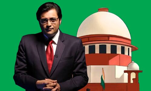 सुप्रीम कोर्ट से अर्णब और रिपब्लिक टीवी को नहीं मिली राहत, अदालत का याचिका पर सुनवाई से इनकार