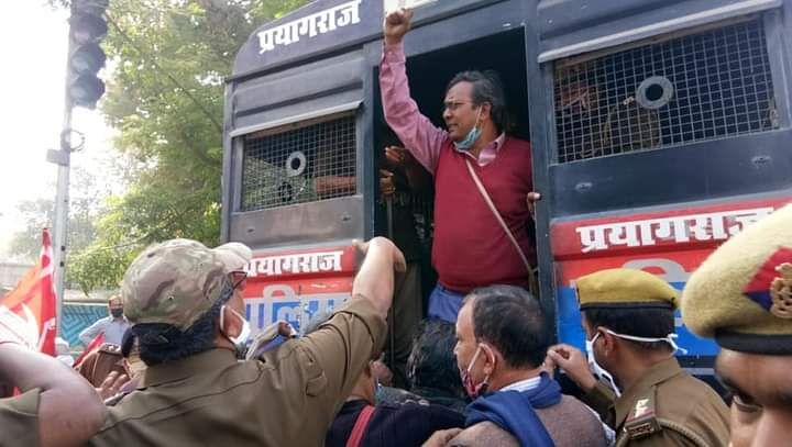 UP : भारत बंद के समर्थन में उतरे माले नेताओं को योगी की पुलिस ने किया गिरफ्तार, पार्टी बोली सरकार दमन के बावजूद फेल और जनता पास
