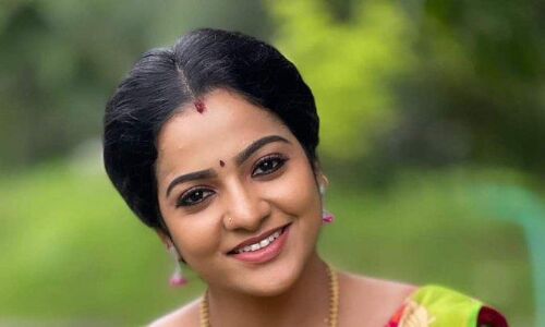 तमिल एक्ट्रेस वीजे चित्रा ने शूटिंग के बाद आधी रात को पांच सितारा होटल में की आत्महत्या