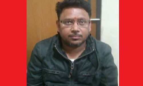 UP : खुद को IAS बताकर अटल बिहारी बाजपेयी के नाम पर करता था ठगी, क्राइम ब्रांच ने किया गिरफ्तार