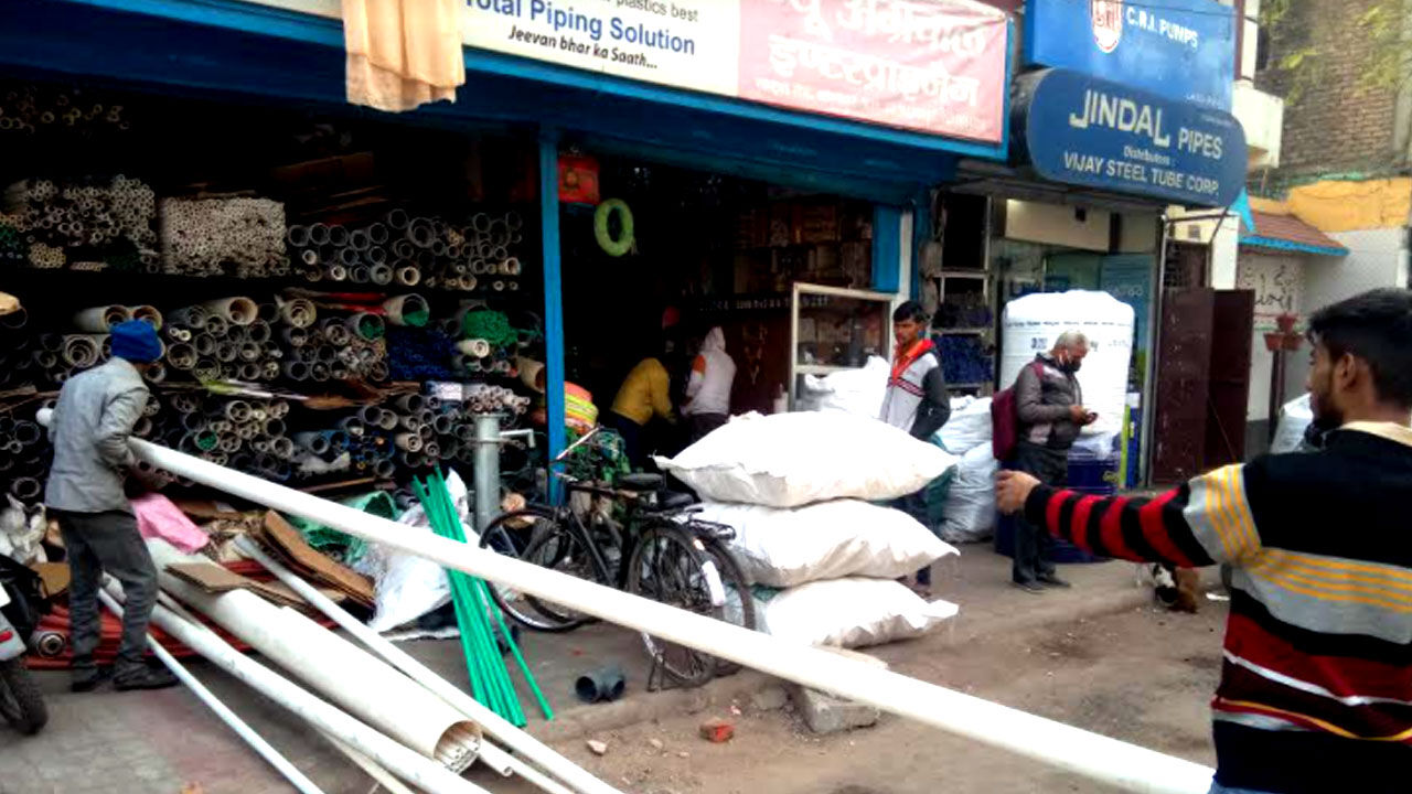 मोदी राज में एशिया की सबसे बड़ी मशीन मार्केट बदहाल, व्यापारी बोले हम भक्त हैं अंधभक्त नहीं