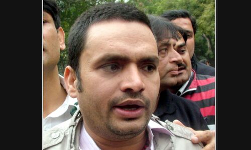 दिल्ली पुलिस ने पूर्व विधायक, घोषित अपराधी रामबीर शौकीन को किया गिरफ्तार