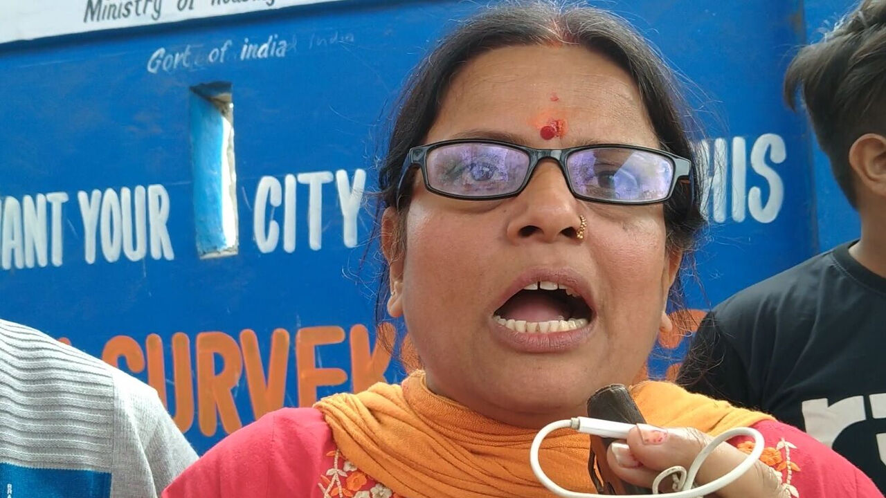 स्वघोषित हिंदुत्ववादी नेता रागिनी तिवारी के खिलाफ दिल्ली पुलिस ने दर्ज किया मुकदमा