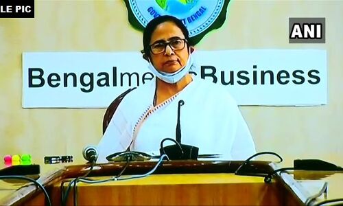 किसान सम्मान निधि पर गरमायी बंगाल की राजनीति, ममता बोलीं - अर्धसत्य बोल लोगों को गुमराह कर रहे हैं मोदी