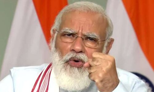 कोरोना टीके का इस्तेमाल भी राजनीतिक फायदे के लिए करना चाहती है मोदी सरकार