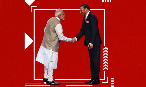 मोदीभक्ति में डूबे रजत शर्मा ने कोरोना वैक्सीन की अच्छाई बताने के लिए 3 दिन में किये 3 ट्वीट