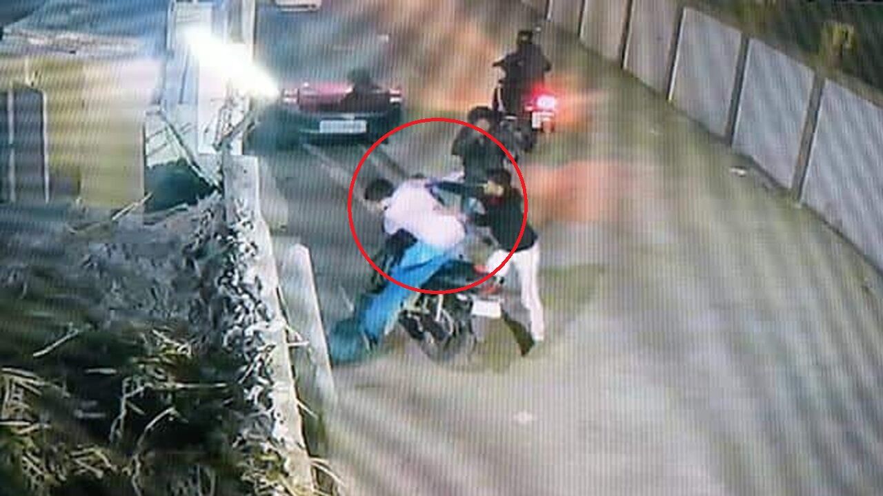 बिहार: लूटपाट के दौरान मोबाइल फोन कारोबारी की गोली मारकर हत्या