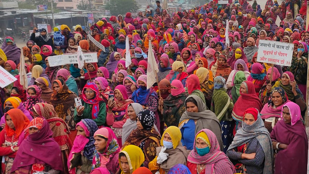 दिल्ली में चल रहे आंदोलन के समर्थन में किसान-मजदूर संगठनों ने शुरू की ट्रेक्टर यात्रा