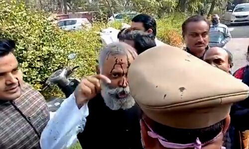 स्याही कांड के बाद सोमनाथ भारती गिरफ्तार, कहा था यूपी के अस्पतालों में पैदा होते हैं कुत्तों के बच्चे