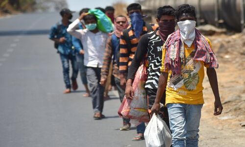 कोविड 19 लॉकडाउन से गिरा लोगों का जीवन स्तर, टीकाकरण के बाद भी सुधार नहीं