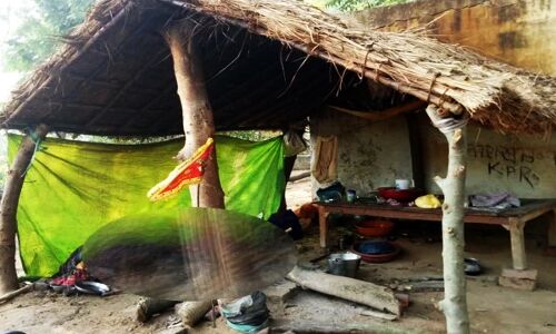 UP : लखनऊ में मंदिर के 85 वर्षीय पुजारी की ईंट से पीट-पीटकर हत्या