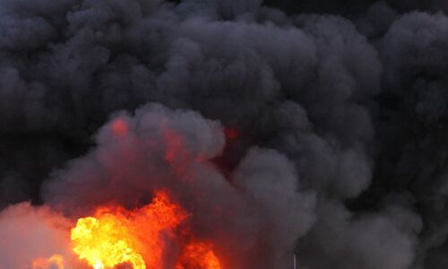 कर्नाटक के शिवमोगा में विस्फोटक से भरे ट्रक में धमाका, आठ लोगों की मौत