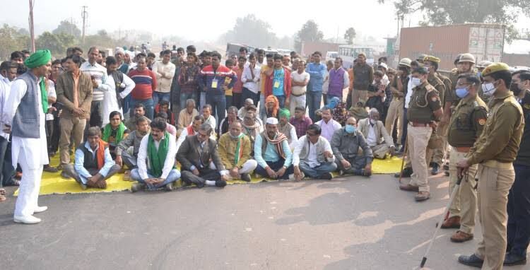 जम्मू-पठानकोट सहित कई हाइवे पर थमी वाहनों की रफ्तार, टिकैत बोले-शांतिपूर्ण है बंद