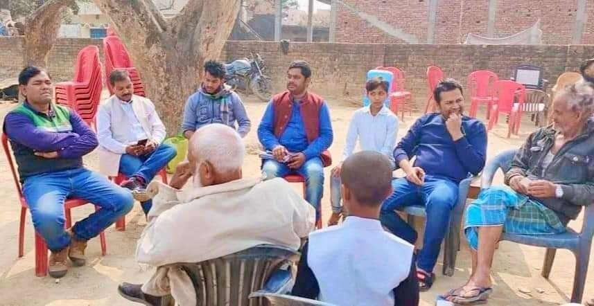 UP : आजमगढ़ में दिनदहाड़े विकलांग वार्ड सदस्य का मर्डर, रिहाई मंच ने की परिजनों से मिल दोषियों के खिलाफ कड़ी कार्रवाई की मांग UP : आजमगढ़ में दिनदहाड़े विकलांग वार्ड सदस्य का मर्डर, रिहाई मंच ने की परिजनों से मिल दोषियों के खिलाफ कड़ी कार्रवाई की मांग