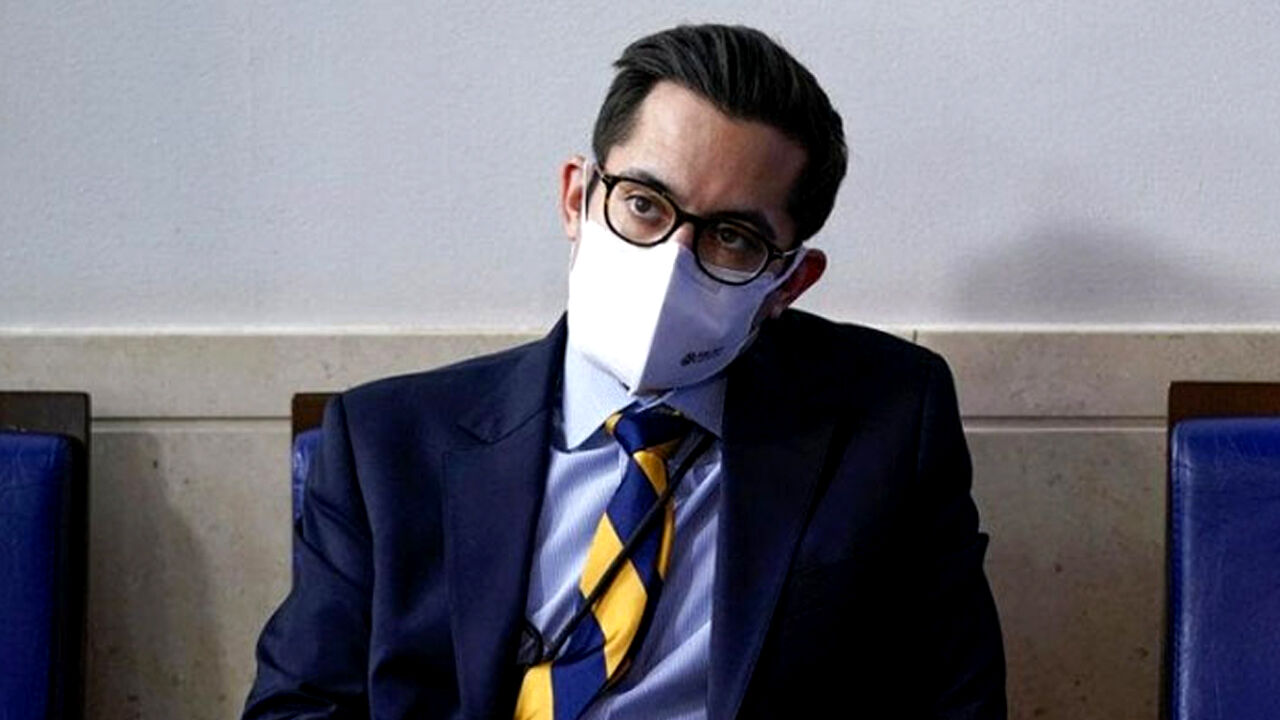 महिला रिपोर्टर को तबाह करने की धमकी देने वाले व्हाइट हाउस प्रवक्ता हुए राष्ट्रपति बाइडेन के कोपभाजन, किया निलंबित