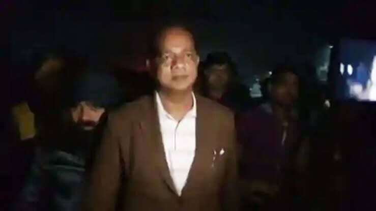 पश्चिम बंगाल के श्रममंत्री जाकिर हुसैन पर मुर्शिदाबाद में बम से हमला, मंत्री समेत दर्जन भर समर्थक जख्मी
