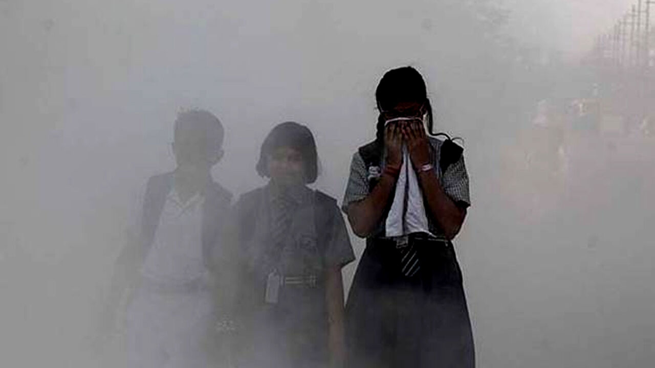 Delhi Weather Update : दिल्ली एनसीआर की सेहत नासाज, AQI बहुत खराब
