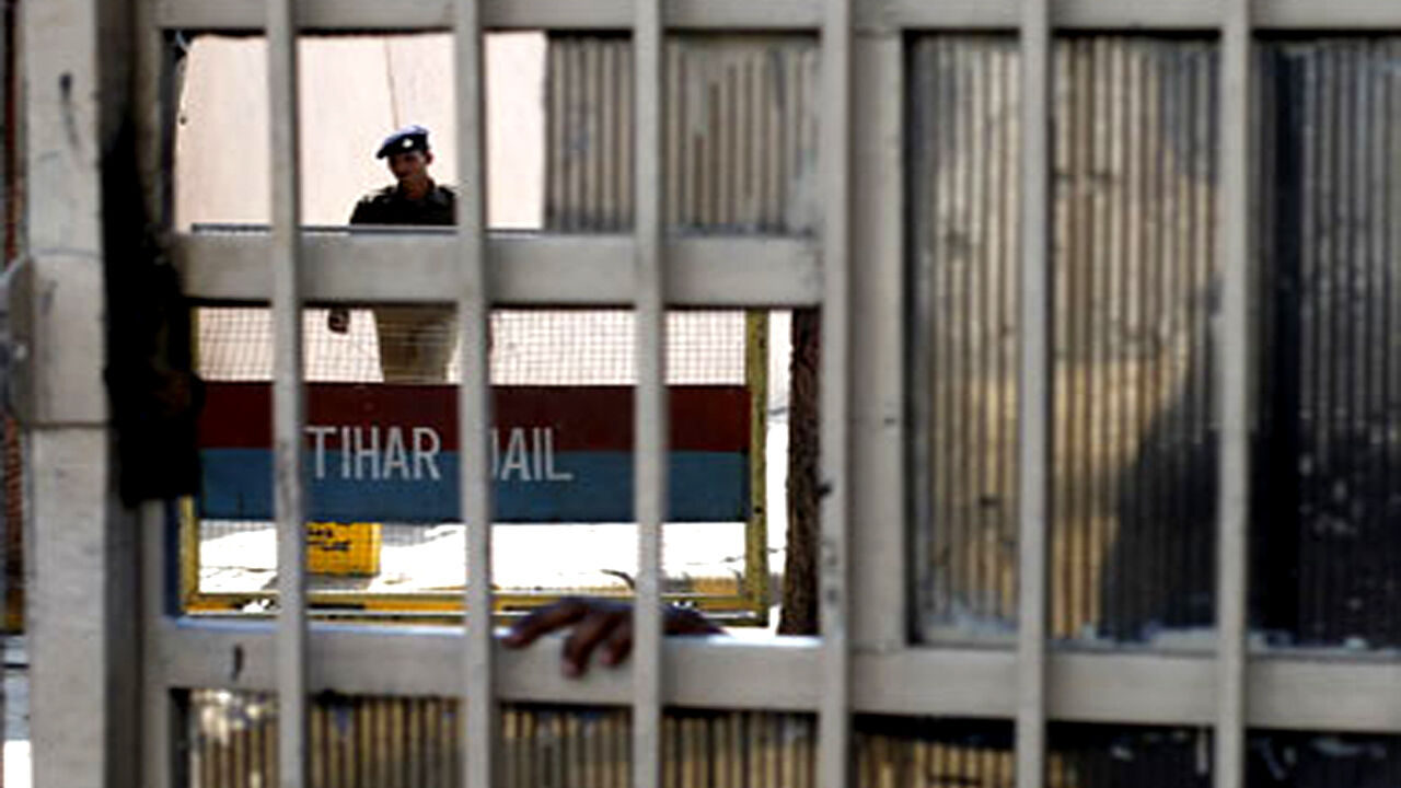 तिहाड़ जेल में विचाराधीन कैदी की हत्या, दिल्ली हाईकोर्ट ने जताई हैरानी