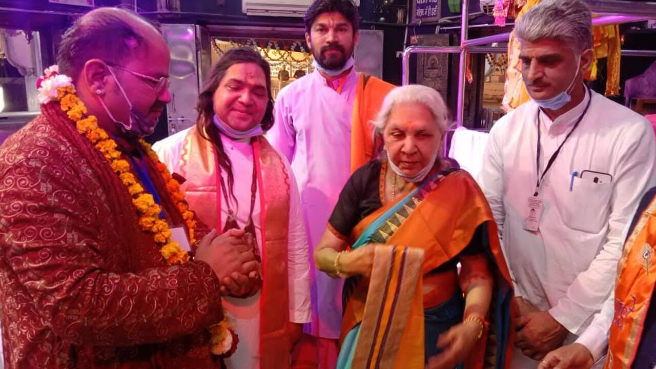 SIT के गुनाहगारों ने किया महामहिम का स्वागत, धार्मिक स्थल से करोड़ों रूपये के गबन का आरोपी है रमाकांत गोस्वामी