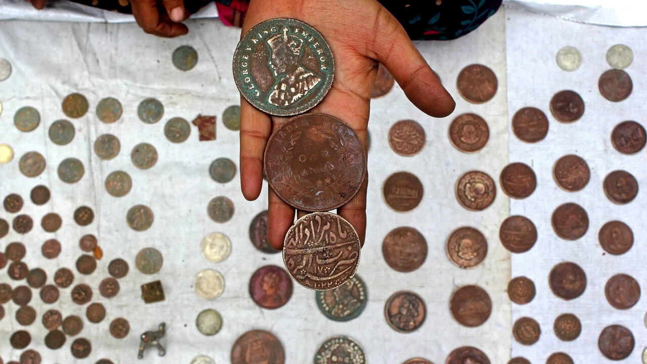 दिलचस्प है दूरदर्शन में डिप्टी डायरेक्टर इंजीनियर रहे यूसुफ का दुर्लभ सिक्कों के कलेक्शन का जुनून