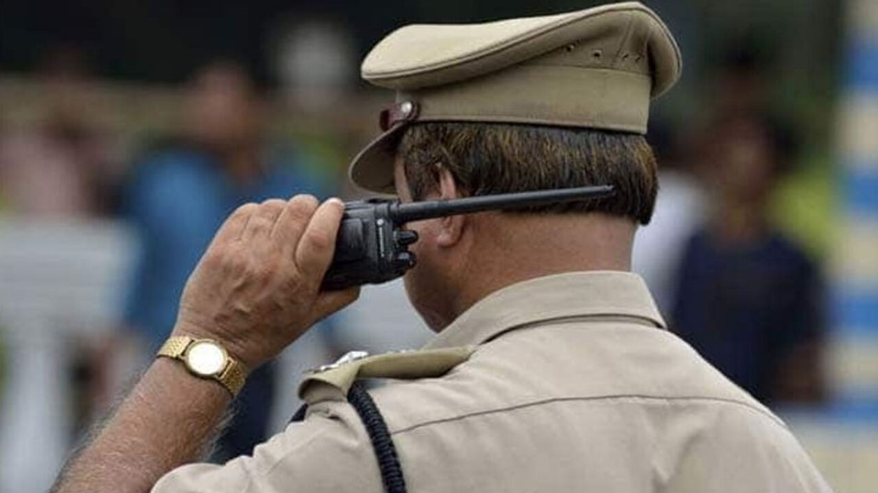 यूपी: पुलिस ने ग्राम प्रधान से पैरों पर रगड़वाई नाक, भाजपा विधायक का दावा