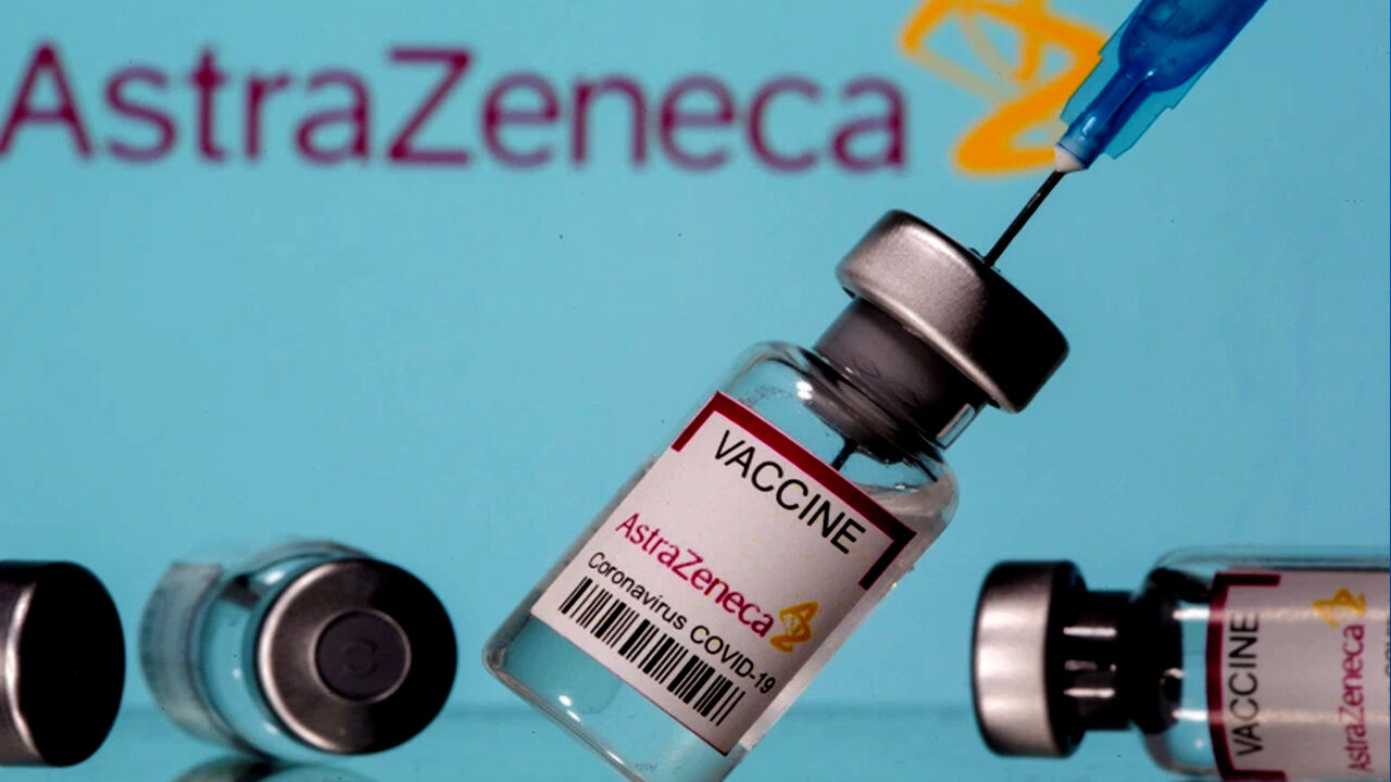 दुनिया के कई देशों ने एस्ट्राजेनेका वैक्सीन पर रोक क्यों लगाई है?