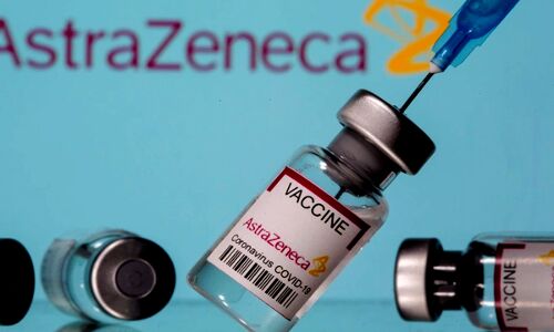 दुनिया के कई देशों ने एस्ट्राजेनेका वैक्सीन पर रोक क्यों लगाई है?