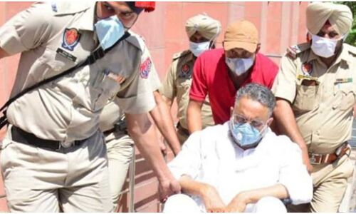 जिस बैरक में लगता था दरबार वहां बेचैन है डॉन, यूपी पहुँचते ही मुख्तार अंसारी पर कसने लगा शिकंजा