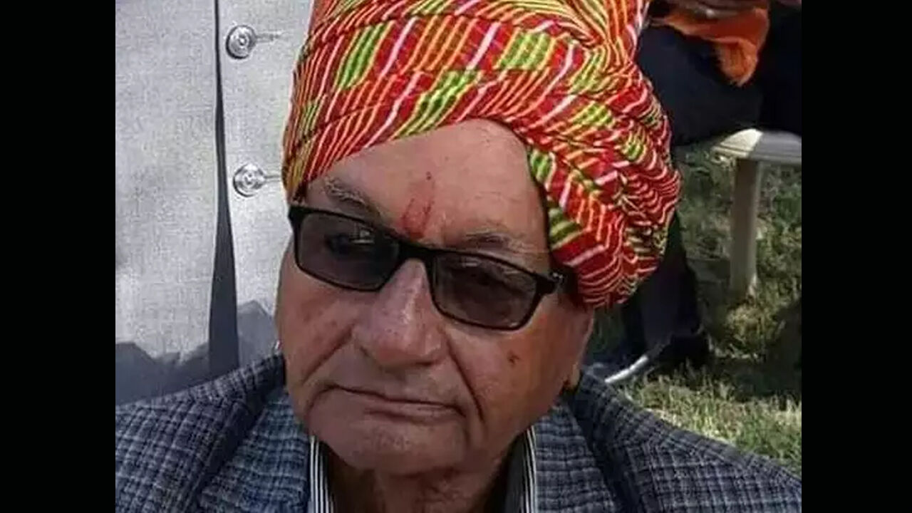 यूपी : कोरोना संक्रमित बेटे की मौत की खबर सुनते पिता ने दम तोड़ा, परिजनों में मच गई चीखपुकार